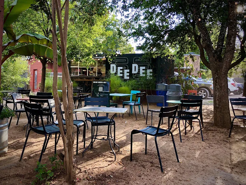 DEE DEE : Country Style Thai — thai restaurant in Austin
