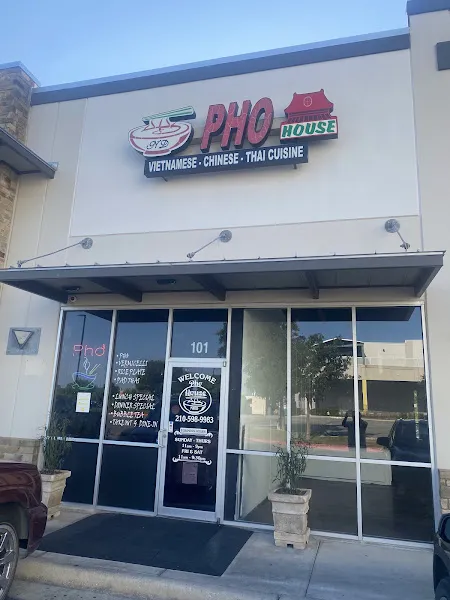 Pho House — thai restaurant in San Antonio