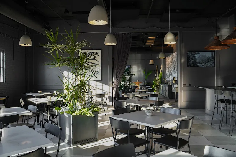 Eden — vegan restaurant in Chicago