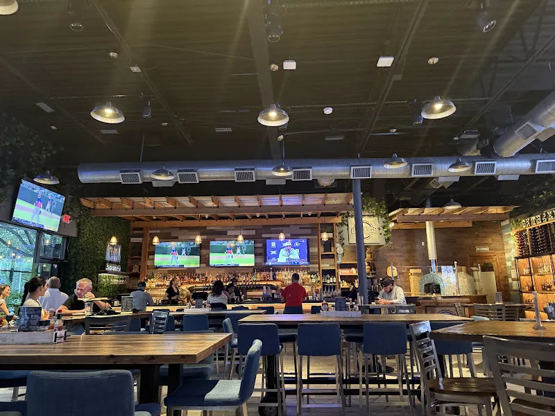 On The Kirb — dog-friendly restaurant in Houston