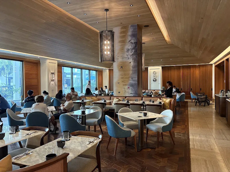 UMI by Vikram Garg — dog-friendly restaurant in Honolulu