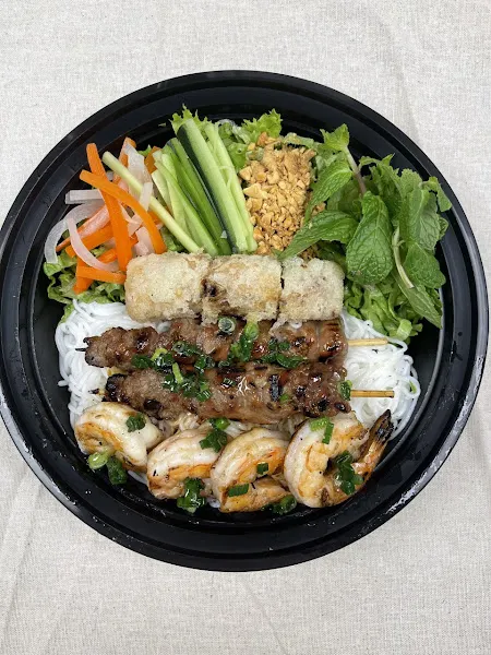 Lotus Vietnamese Kitchen