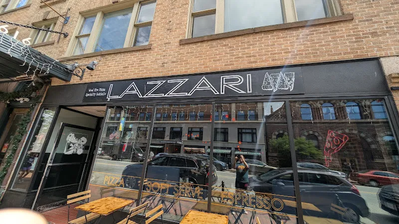 Lazzari — pizza restaurant in Portland