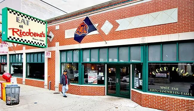 Ricobene's — pizza restaurant in Chicago