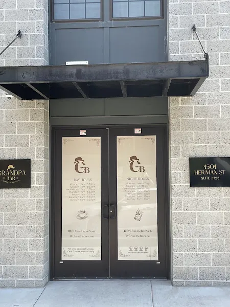 Grandpa Bar - Coffee & Cocktails
