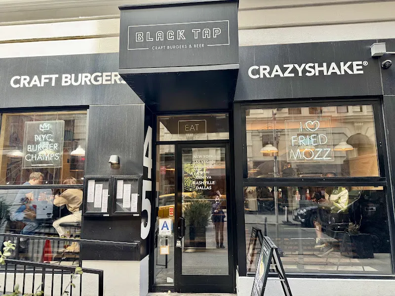 Black Tap Craft Burgers & Beer - 35th St — burger restaurant in New York City