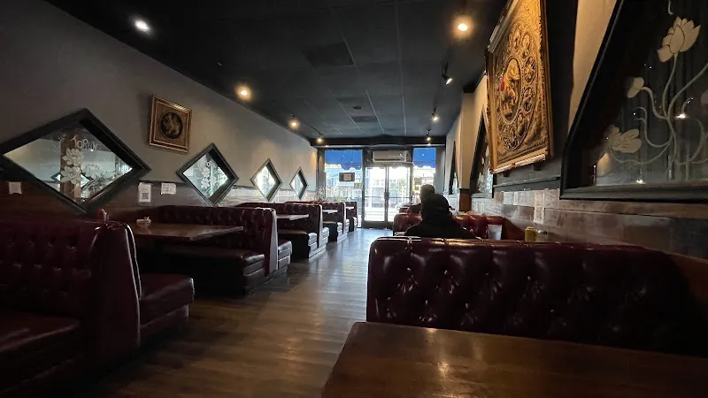 Torung Restaurant — thai restaurant in Los Angeles