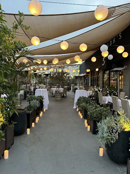 Mr. Shiloh's — steak restaurant in Los Angeles