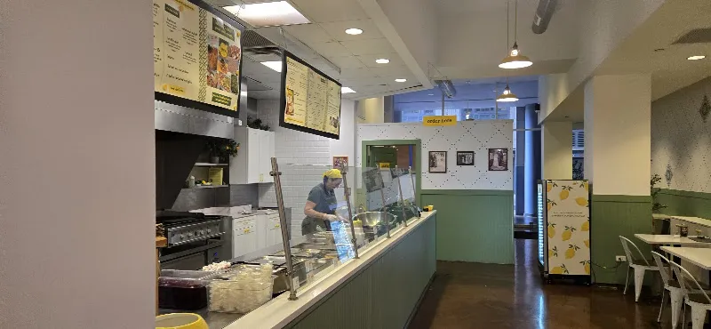 Imee's Kitchen — dog-friendly restaurant in Chicago