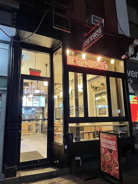 Dos Toros Taqueria — tacos restaurant in Brooklyn