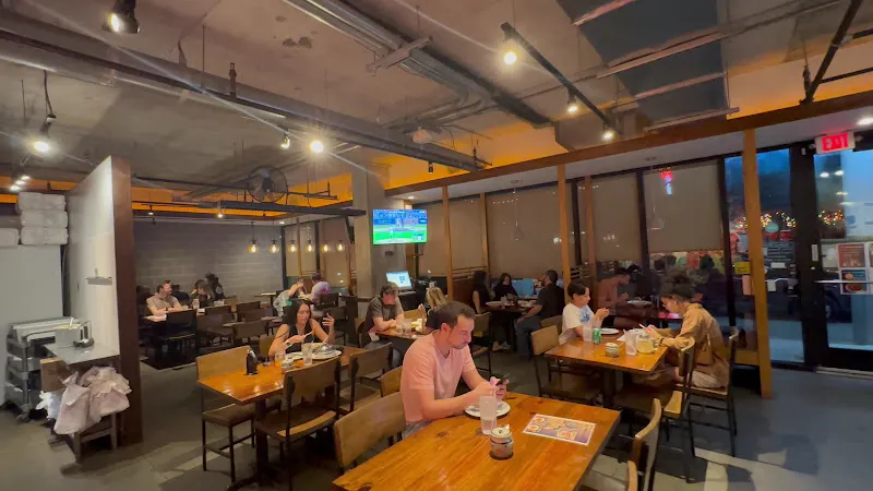 Spicy Girl — dog-friendly restaurant in Houston