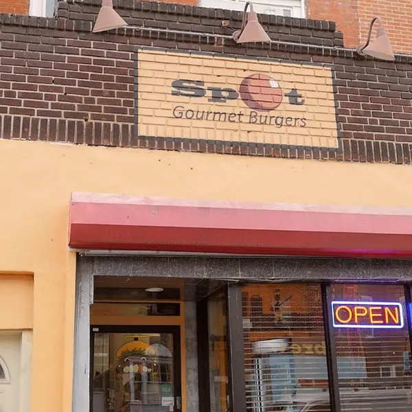 Spot Gourmet Burgers — restaurants with takeout in Philadelphia