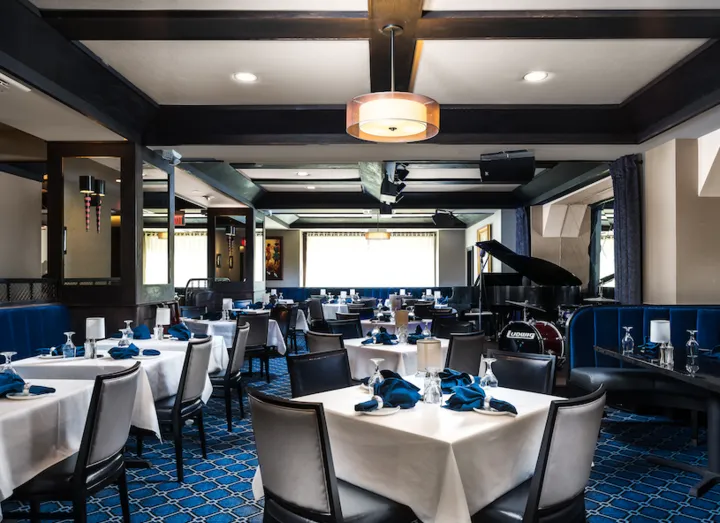 Caucus Club Detroit — steak restaurant in Detroit