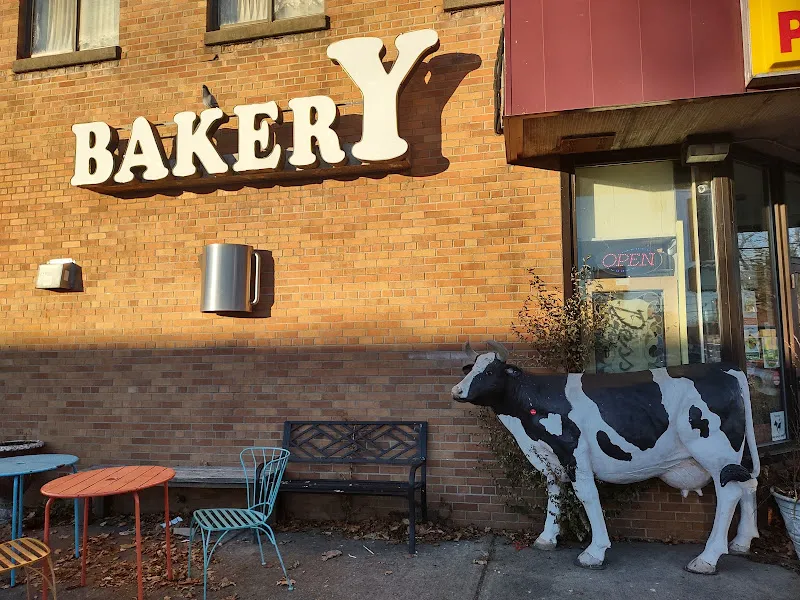 A Baker's Wife's Pastry Shop — restaurants with takeout in Minneapolis
