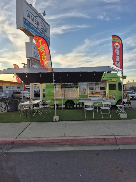 Tacos La Chorreada — mexican restaurant in San Diego