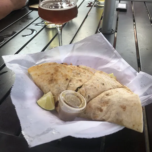 Los Tacos Bay — mexican restaurant in Minneapolis