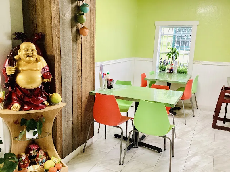 Van Hanh Restaurant - Vegan & Vegetarian Cuisine — vegetarian-friendly restaurants in Portland