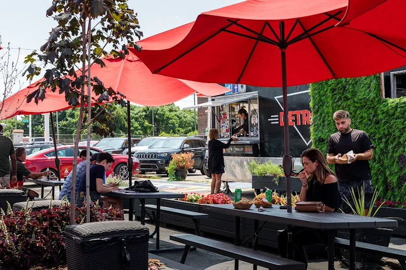 Detroit 75 Kitchen — restaurants with takeout in Detroit