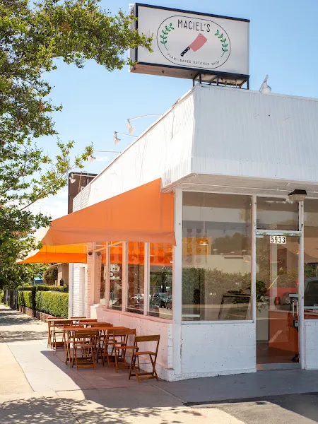 Maciel's Plant-Based Butcher & Deli — vegan restaurants in Los Angeles