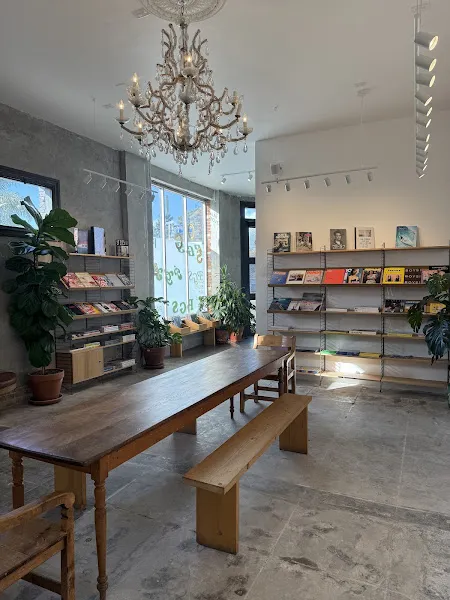 Palm Grove Social — dog-friendly restaurants in Los Angeles