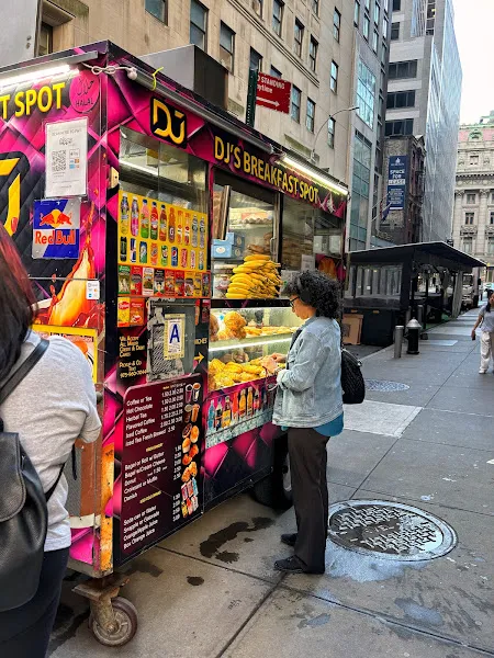 DJ's Breakfast Spot