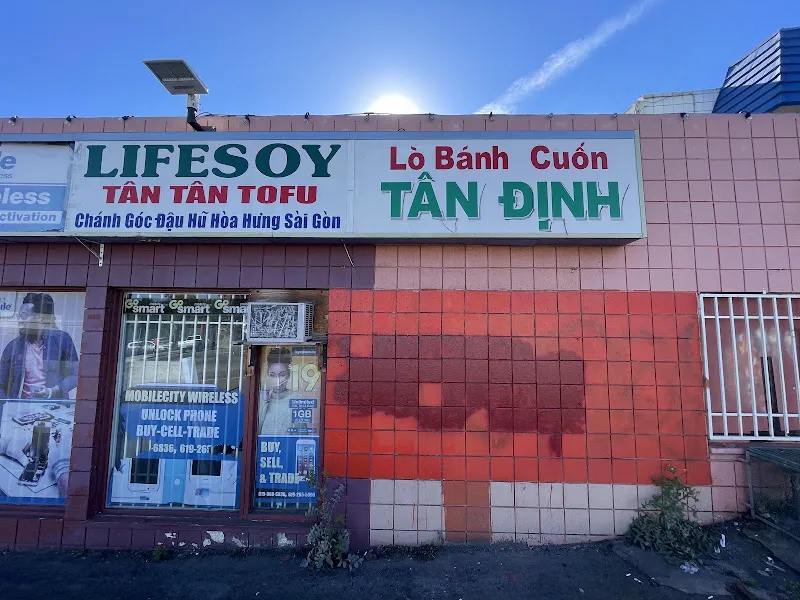 Lo Banh Cuon Tan Dinh — takeout restaurant in San Diego