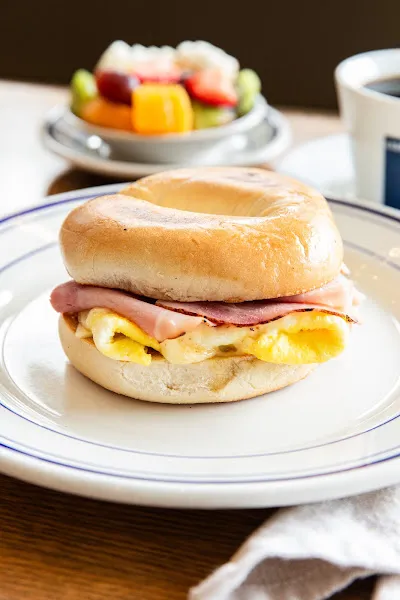 Island Grill — breakfast spots in Houston