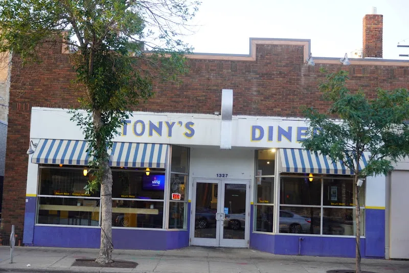 Tony's Diner — takeout restaurant in Minneapolis