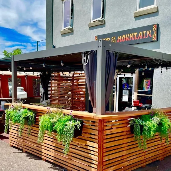 Fire On The Mountain-Wash Park — burger restaurant in Denver