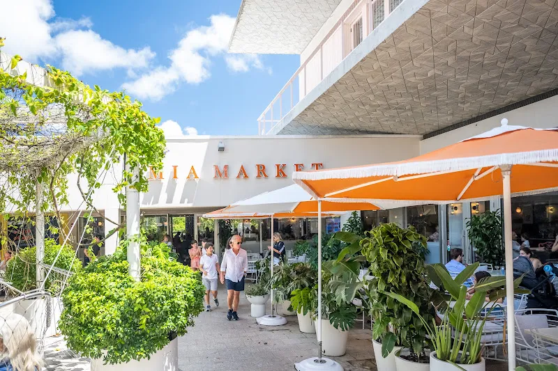 Mia Market Food Hall — vegan restaurant in Miami