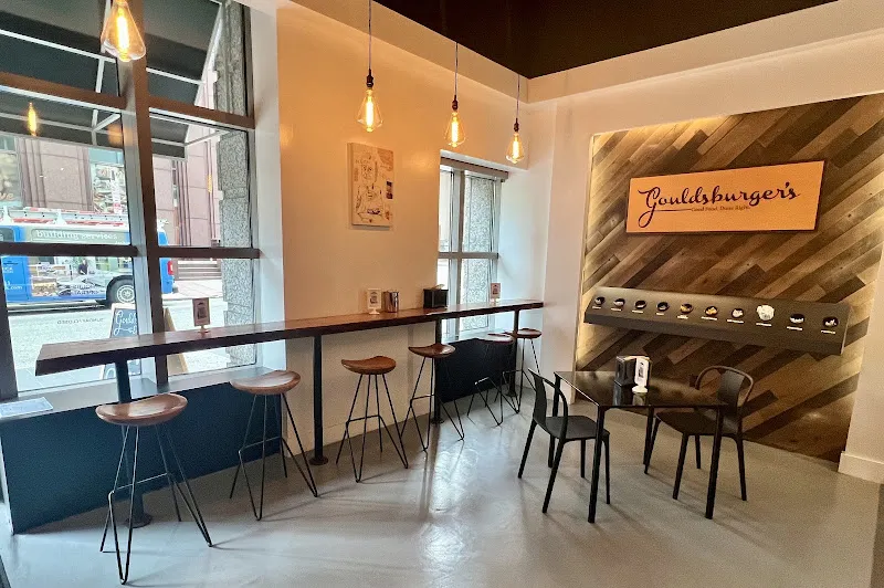Gouldsburger's Express — burger restaurant in Philadelphia