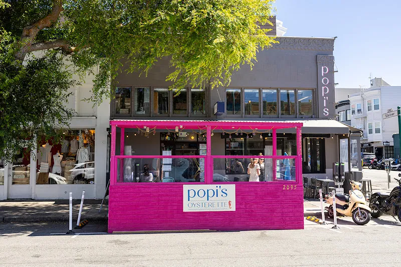 Popi's Oysterette — dog-friendly restaurants in San Francisco