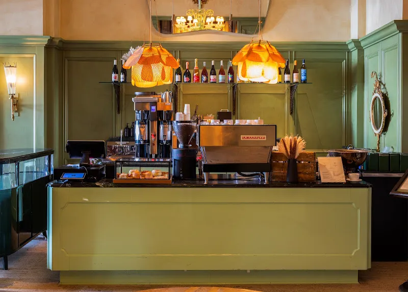 The Siren CafÃ© — dog-friendly restaurant in Detroit