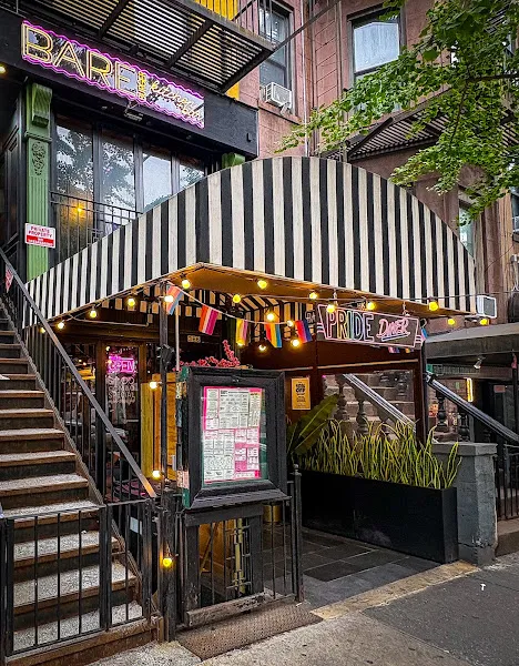 Bareburger — burger restaurant in New York City