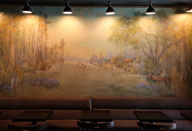 Bayou Bar — burger restaurant in New Orleans