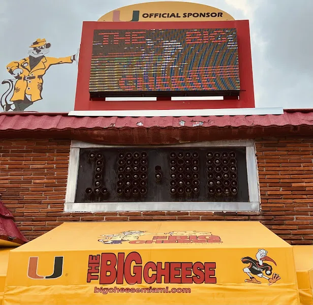 The Big Cheese of Miami — pizza restaurant in Miami