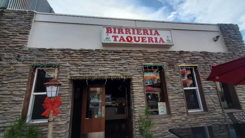 Birrieria & Taqueria La Huasteca — mexican restaurant in San Diego