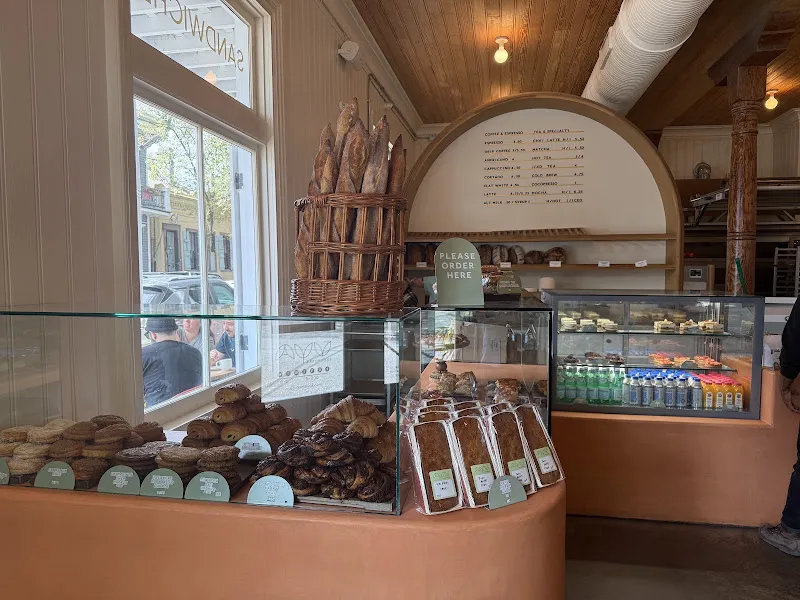 Ayu Bakehouse
