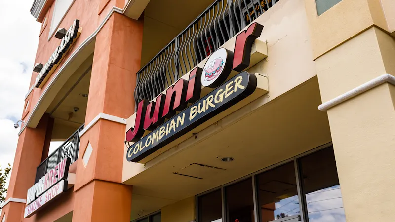 Junior Colombian Burger - South Kirkman Road — burger restaurant in Orlando