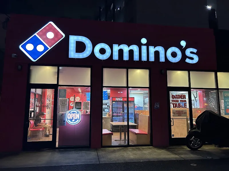 Domino's Pizza — pizza restaurant in Honolulu