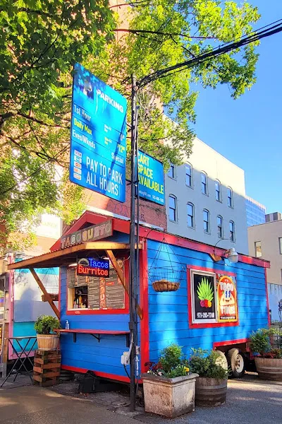 TACOQUETO — mexican restaurant in Portland