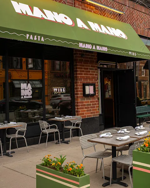Mano a Mano — italian restaurant in Chicago