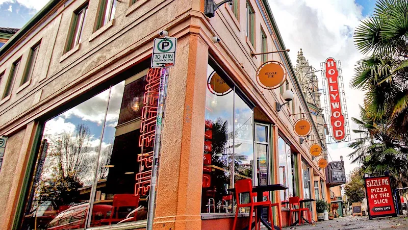 Sizzle Pie — pizza restaurant in Portland