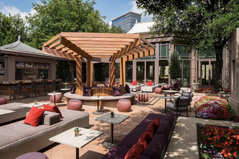Fearing's Restaurant — dog-friendly restaurant in Dallas