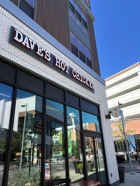 Dave's Hot Chicken