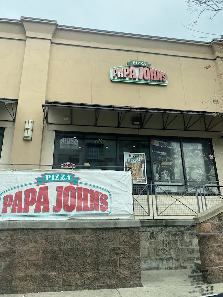 Papa Johns Pizza — pizza restaurant in New Orleans