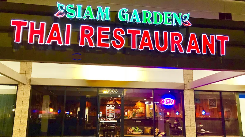 Siam Garden Thai Sushi & Grill 11903 E.Colonial Dr. — japanese restaurant in Orlando