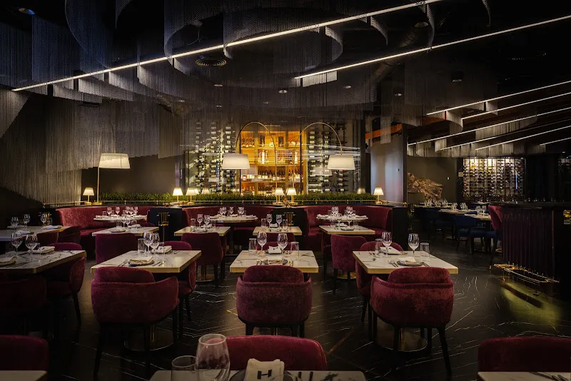 The H Orlando — steak restaurant in Orlando