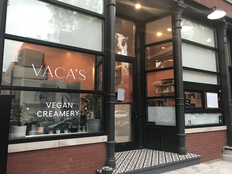 Vacaâs Creamery — vegan restaurants in Chicago