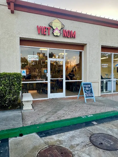 VIET NOM